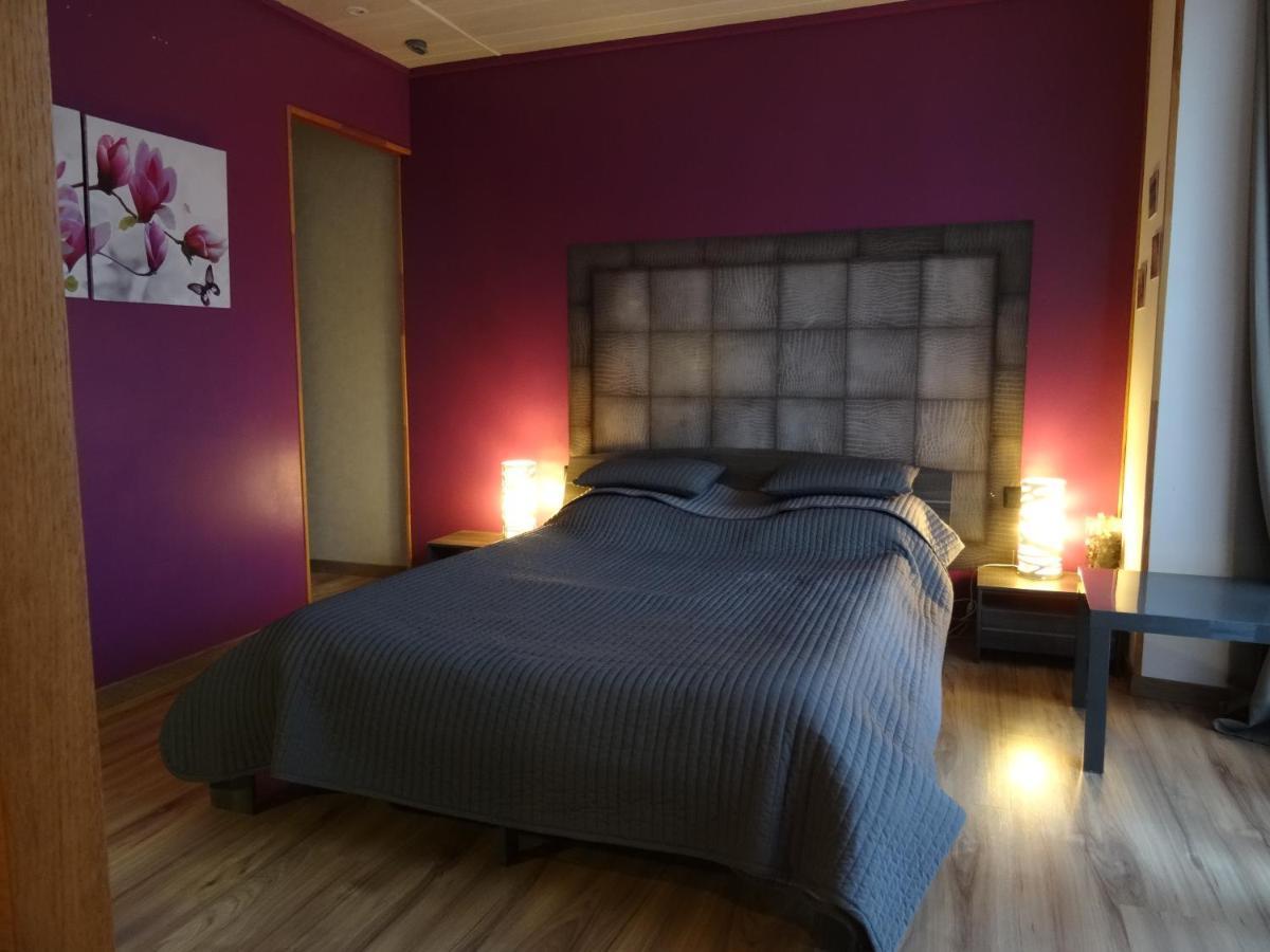 Datcha Bourguignonne, Chambres & Gite Maconge Habitación foto